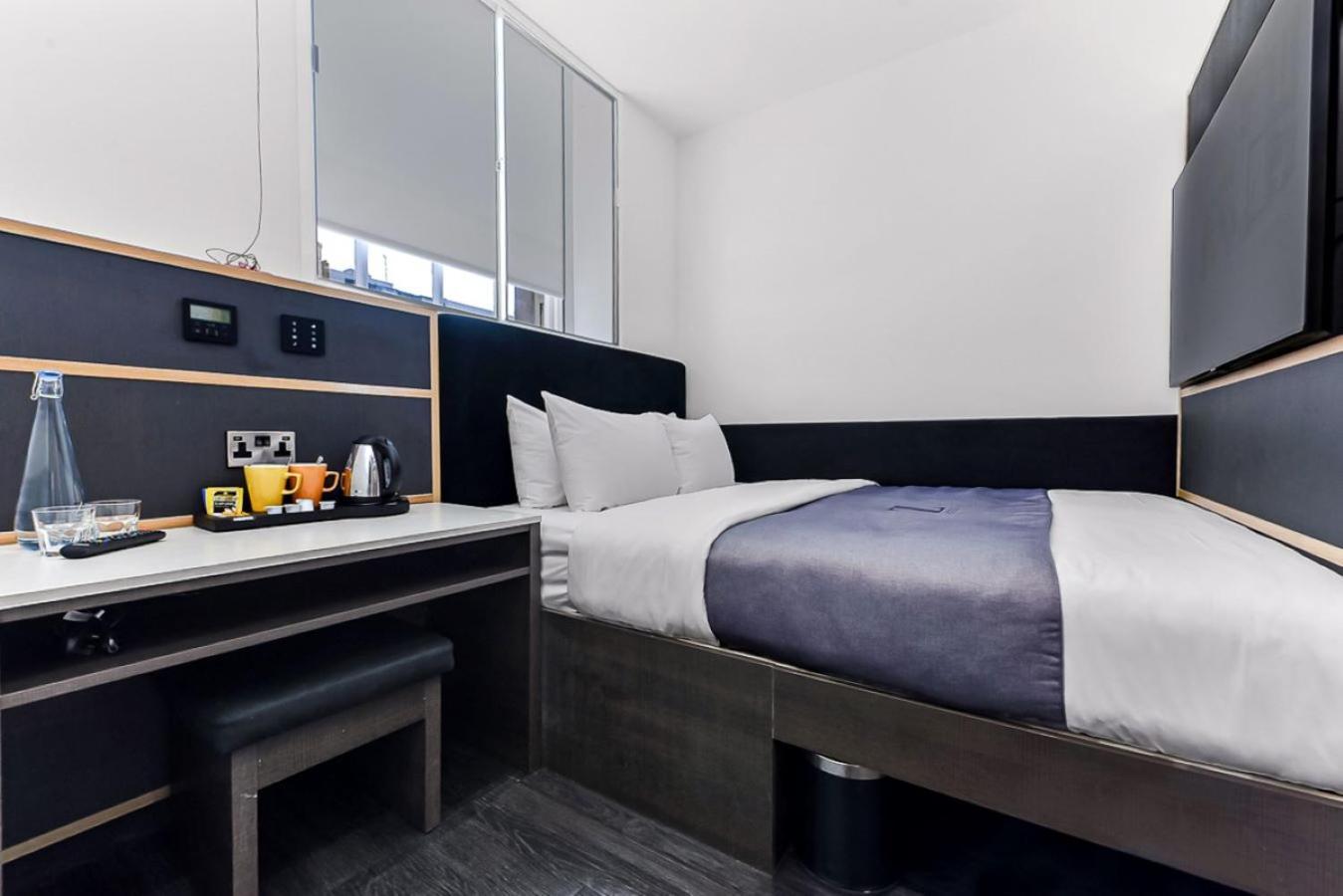 The Z Hotel Strand Лондон Экстерьер фото