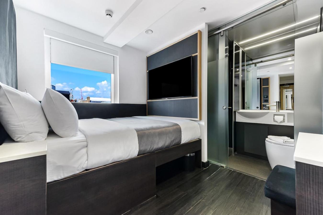The Z Hotel Strand Лондон Экстерьер фото