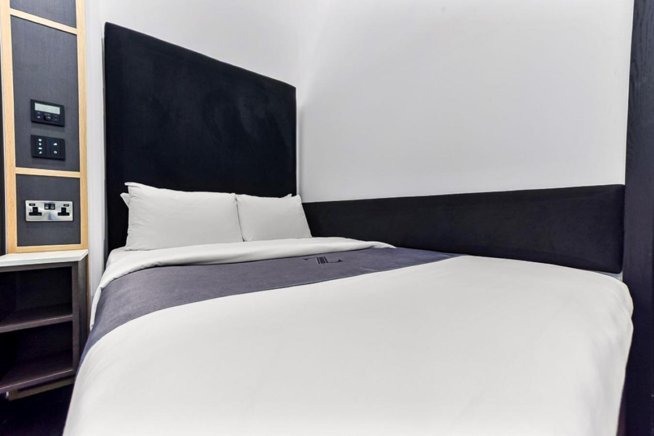 The Z Hotel Strand Лондон Экстерьер фото